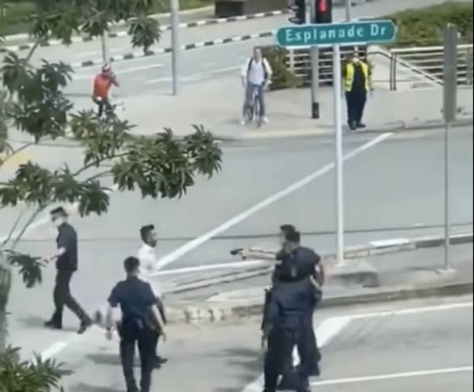 (PHOTO: YouTube/SG Road Vigilante)