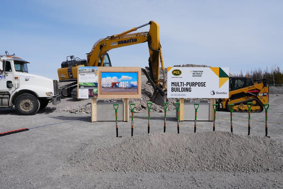 Construction on the new National Defence Multi-purpose Facility in Yellowknife is now scheduled to be completed in late 2026 or early 2027, according to Department of National Defense Minister Bill Blair. 