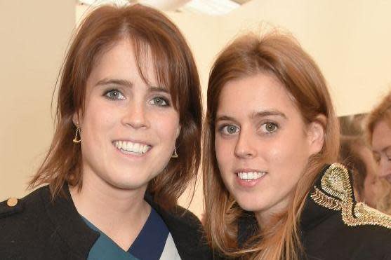 Princess Eugenie of York (L) and Princess Beatrice (Dave Benett)