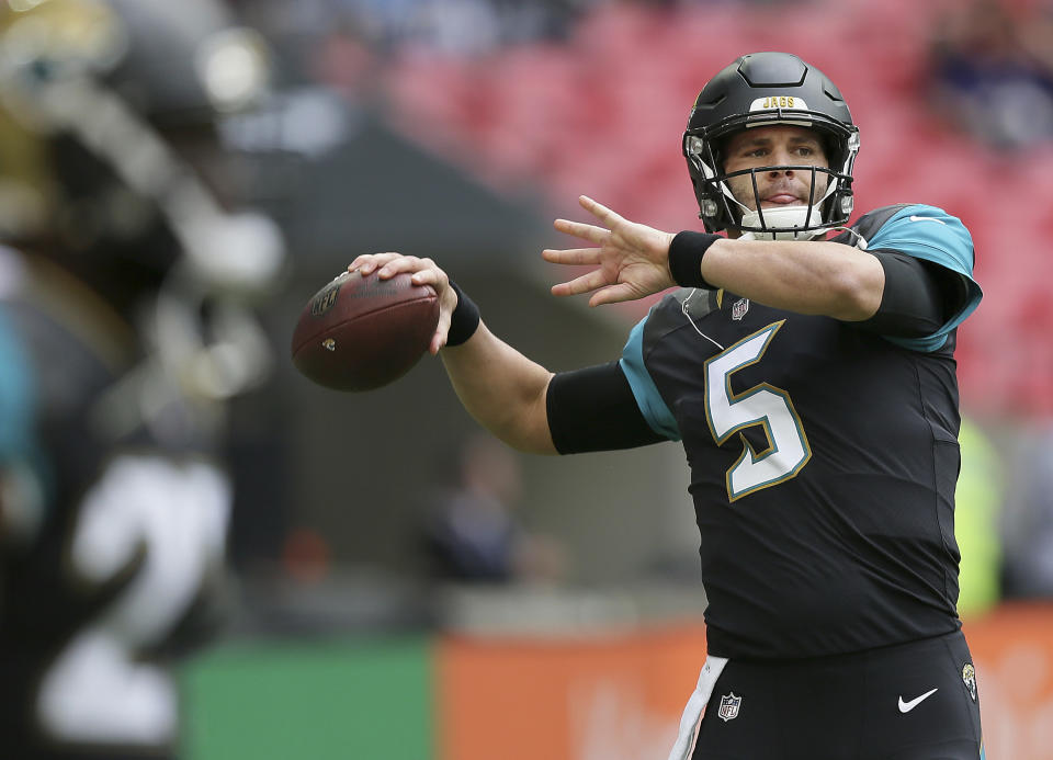 Jacksonville Jaguars quarterback Blake Bortles led his team to an early field goal with a great pass on the first drive. (AP)