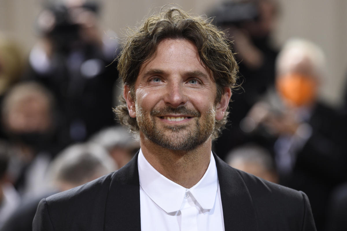 Bradley Cooper reveals a Hollywood director mocked him for his 7