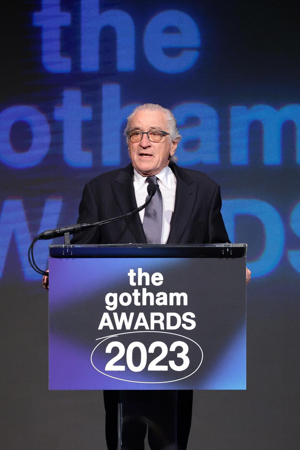 Robert De Niro went off script with an incendiary speech at the Gotham Awards in New York Monday.