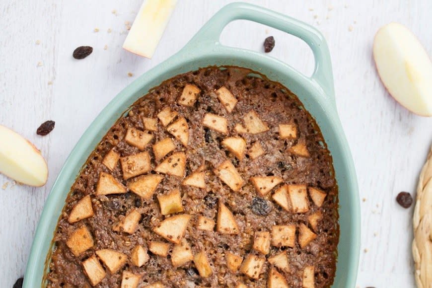 Apple Cinnamon Baked Steel-Cut Oatmeal from Eating Bird Food