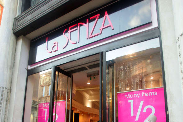 More than 750 retail jobs are at risk after the UK stores of lingerie chain La Senza went into administration for the second time in just over two years