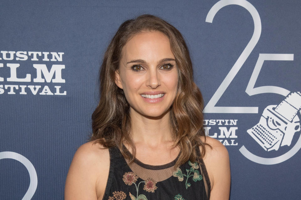 <p>C’est en lisant le livre “Eating Animals” de Jonathan Safran Foer que Natalie Portman est devenue végane. La star a même réalisé un mariage 100% vegan. Crédit photo : Getty Images </p>