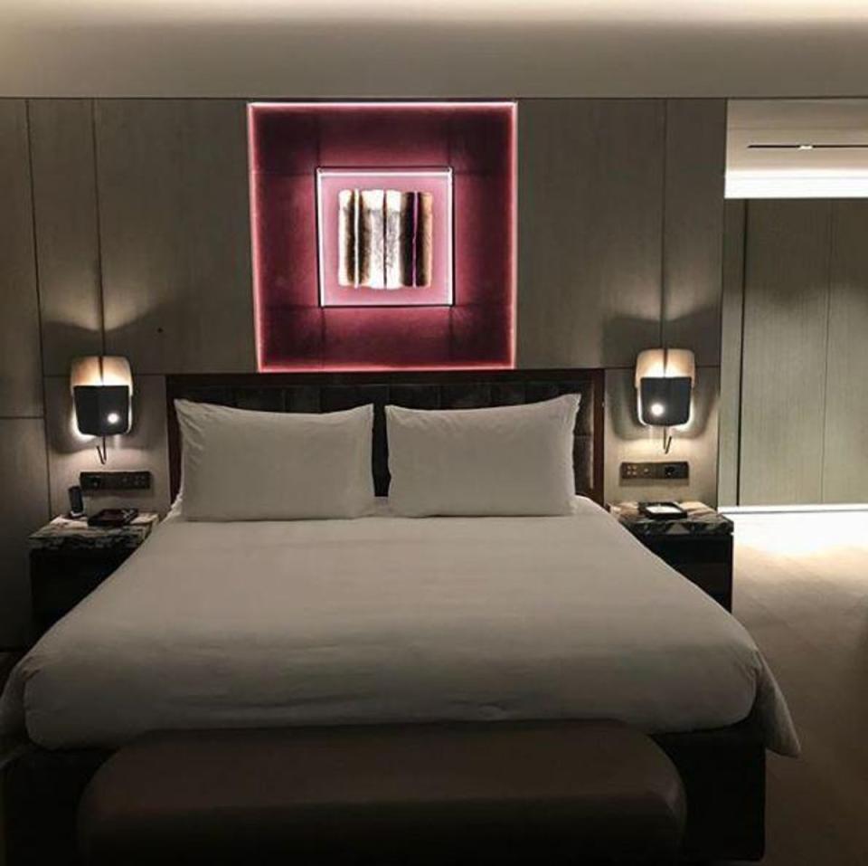 Fendi Private Suites: Bed and board for fashionistas (Fendi Private Suites)