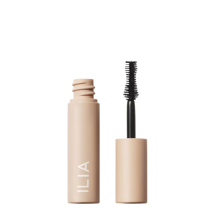 <p><a href="https://go.redirectingat.com?id=74968X1596630&url=https%3A%2F%2Fgoop.com%2Filia-fullest-volumizing-mascara-mini%2Fp%2F%3Fvariant_id%3D98883&sref=https%3A%2F%2Fwww.harpersbazaar.com%2Ffashion%2Ftrends%2Fg6487%2Fgifts-under-20%2F" rel="nofollow noopener" target="_blank" data-ylk="slk:Shop Now;elm:context_link;itc:0;sec:content-canvas" class="link rapid-noclick-resp">Shop Now</a></p><p>Fullest Volumizing Mascara Mini</p><p>goop.com</p><p>$13.00</p><span class="copyright">goop.com</span>