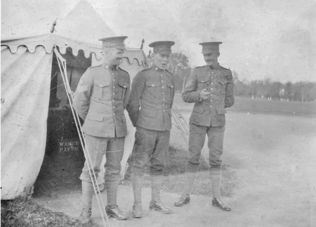 The human remains in a First World War grave have been identified as Sgt.-Maj. Alexander McVean, left. (Toronto Scottish Regiment Archives - image credit)