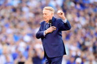 <p>Former Los Angeles Dodgers broadcaster Vin Scully stands on the field before game two of the 2017 World Series between the Houston Astros and the Los Angeles Dodgers at Dodger Stadium on October 25, 2017 in Los Angeles, California. (Photo by Harry How/Getty Images) </p>