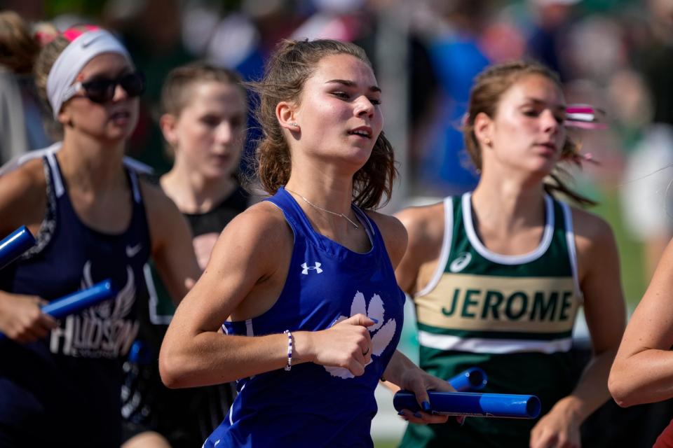 Hilliard Davidson’s Celia Schulte competes in the 3,200 relay on Friday. She finished second in the 800 on Saturday.