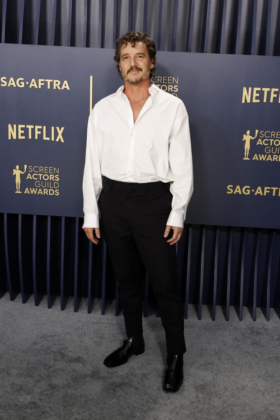 los angeles, california february 24 pedro pascal attends the 30th annual screen actors guild awards at shrine auditorium and expo hall on february 24, 2024 in los angeles, california photo by frazer harrisongetty images