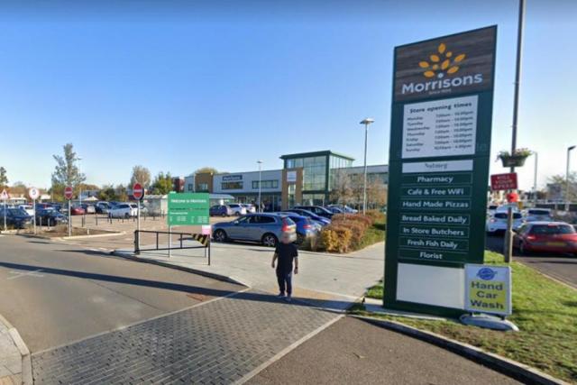 Morrisons store in south Essex reportedly CLOSED due to major flood