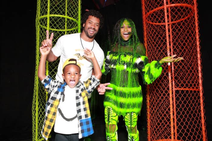 Russell Wilson, Ciara, and Future Zahir Wilburn pose after Ciara's sliming at the Nickelodeon Kids' Choice Awards in 2019