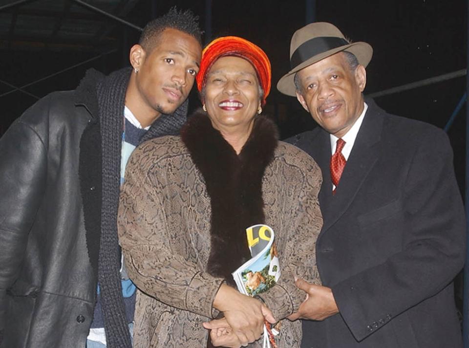 Marlon Wayans, Mother Alvara, Father Howell