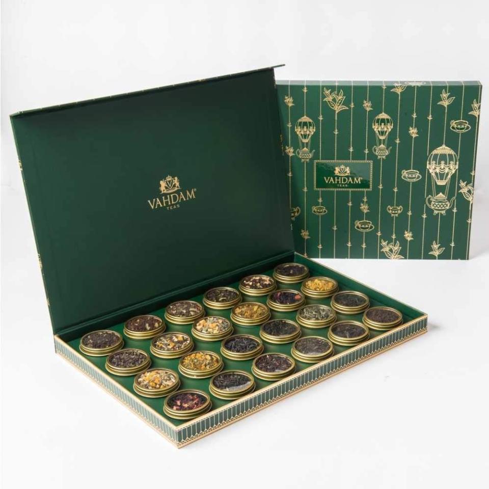 4) Vahdam Loose Tea Advent Calendar