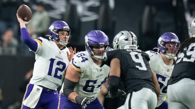 Vikings get improved quarterback play from Nick Mullens, but their playoff  hopes take a hit