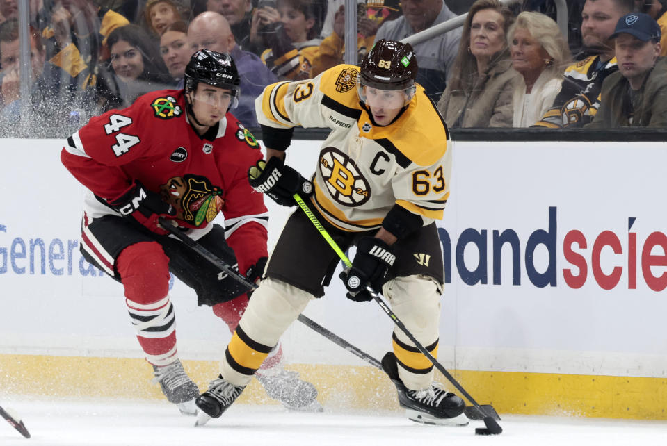 Boston Bruins and Chicago Blackhawks NHL