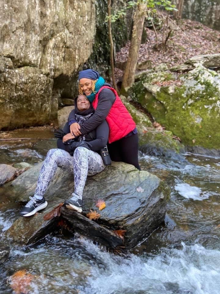 Stephanie Sanford with her mom, Leslie Hudgon.