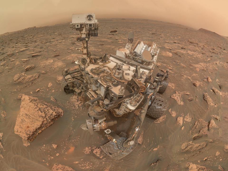 mars curiosity rover msl dust storm natural color june 2018 nasa jpl caltech msss kevin m gill 27977690867_2feb276f2a_k