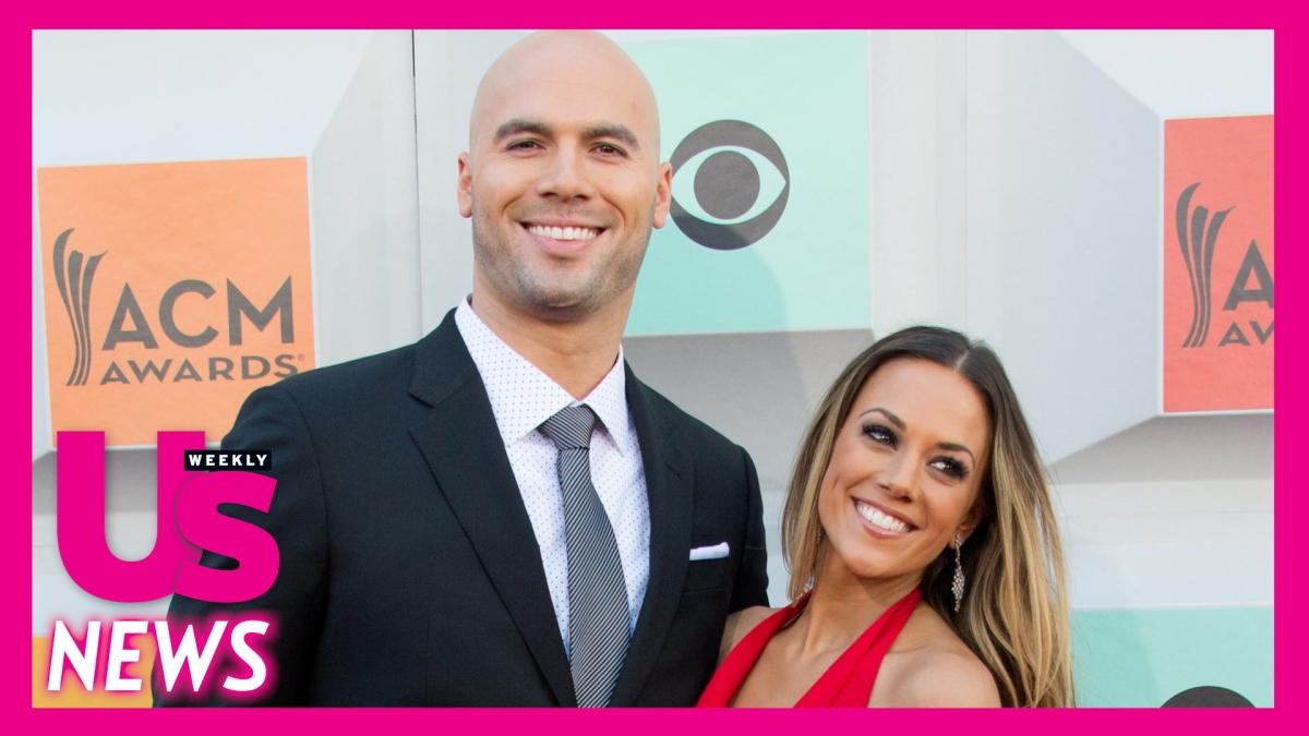 Jana Kramer Claims Ex Husband Mike Caussin Didnt Perform Oral Sex For Years He Didnt Do That 7455