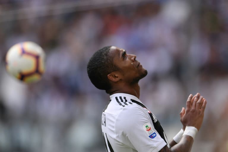 "You don't know what he said to me": Juventus forward Douglas Costa was spitting mad with Sassuolo's Federico Di Francesco