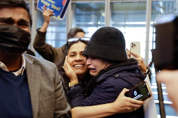 John Froschauer/AP Photo