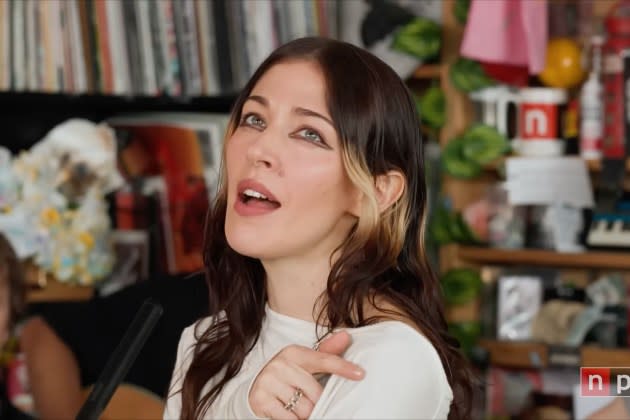 caroline-polachek-tinydesk - Credit: NPR/Youtube