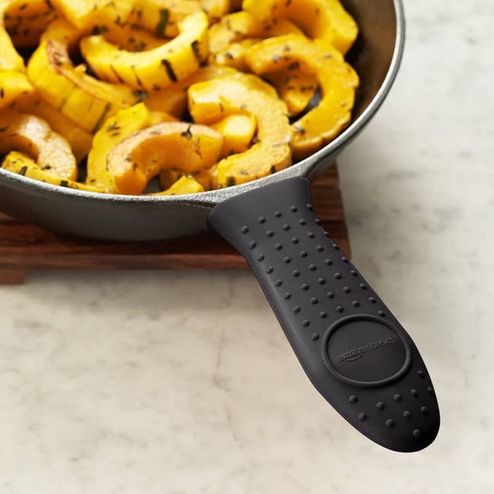 With this, you can easily grab the handle of said cast-iron pan straight out of the oven without fear that you'll burn yourself, dropping your precious food in the process. Now that would be a tragedy.<br /><br /><strong>Promising review:</strong> "As a retired chef, I appreciate how well this insulates my cast iron from making my heavy pans too difficult to handle. Also, it's so well-made that it will work well for a long time." &mdash; <a href="https://www.amazon.com/gp/customer-reviews/R35ME524N7O38J?&amp;linkCode=ll2&amp;tag=huffpost-bfsyndication-20&amp;linkId=2987f83f8bf66f45e93cfba70e66972f&amp;language=en_US&amp;ref_=as_li_ss_tl" target="_blank" rel="nofollow noopener noreferrer" data-skimlinks-tracking="5820833" data-vars-affiliate="Amazon" data-vars-href="https://www.amazon.com/gp/customer-reviews/R35ME524N7O38J?tag=bfabby-20&amp;ascsubtag=5820833%2C3%2C27%2Cmobile_web%2C0%2C0%2C16403852" data-vars-keywords="cleaning,fast fashion" data-vars-link-id="16403852" data-vars-price="" data-vars-product-id="20982227" data-vars-product-img="" data-vars-product-title="" data-vars-retailers="Amazon">Gary Allen</a><br /><br /><a href="https://www.amazon.com/AmazonBasics-Silicone-Skillet-Handle-Holder/dp/B01L7XWNSU?&amp;linkCode=ll1&amp;tag=huffpost-bfsyndication-20&amp;linkId=18b437392571ed8675006f1cb951b193&amp;language=en_US&amp;ref_=as_li_ss_tl" target="_blank" rel="noopener noreferrer"><strong>Get it from Amazon for $5.99 (available in three colors).﻿</strong></a>