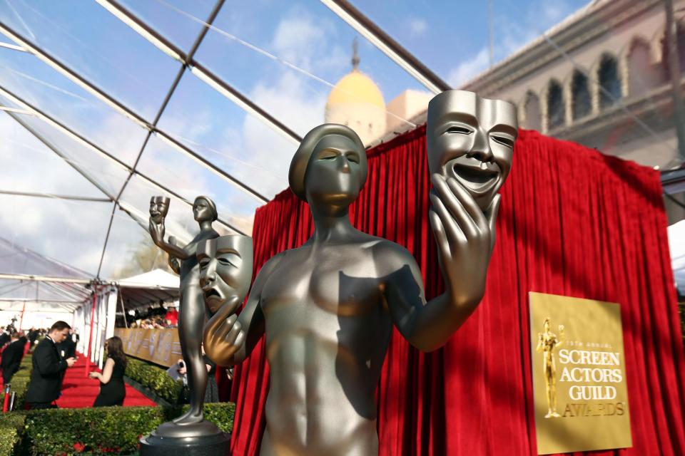 A statue is displayed at the 19th Annual Screen Actors Guild Awards at the Shrine Auditorium in Los Angeles on Sunday, Jan. 27, 2013. (Photo by Matt Sayles/Invision/AP)