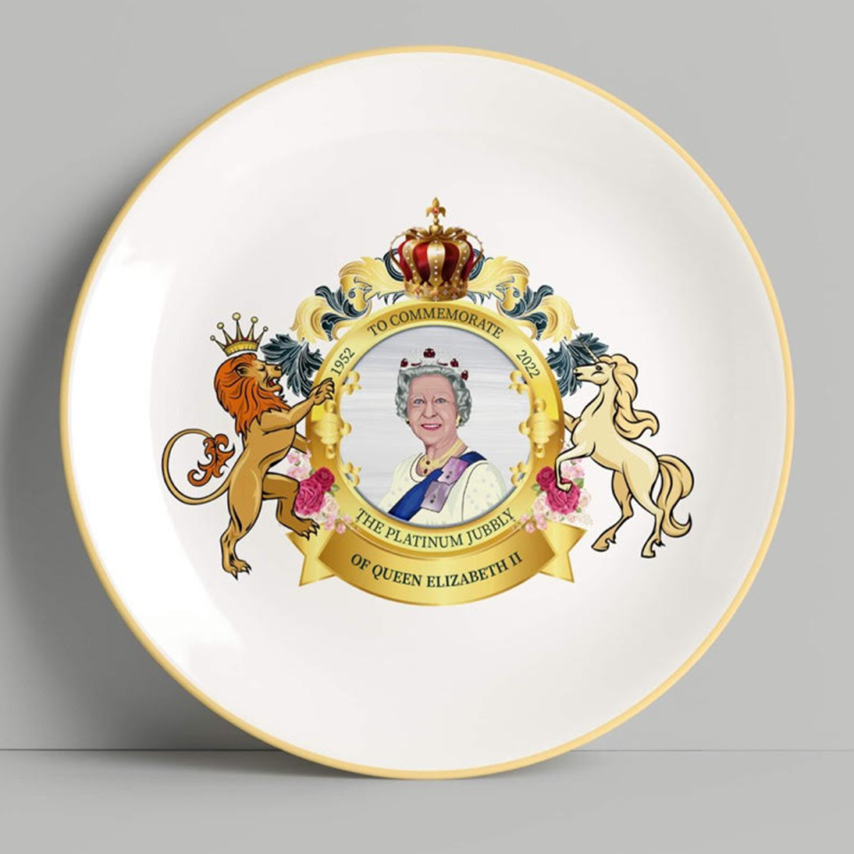 Queen’s Platinum Jubilee plate.