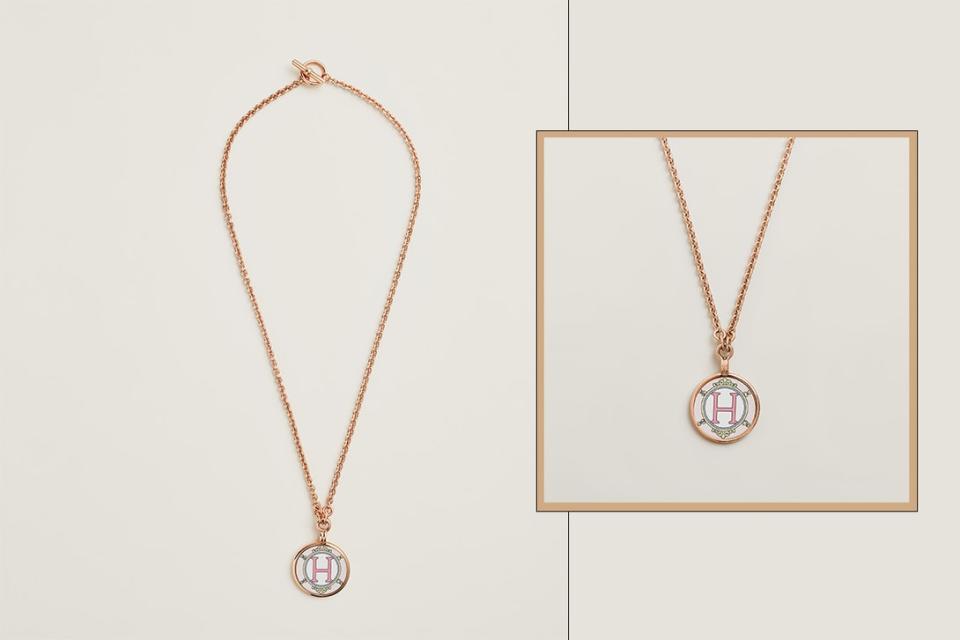 Medaille Blason Pendant HK$6,500