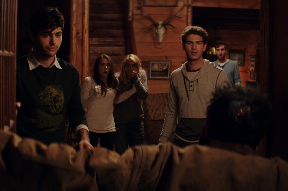 Cabin Fever (2016)