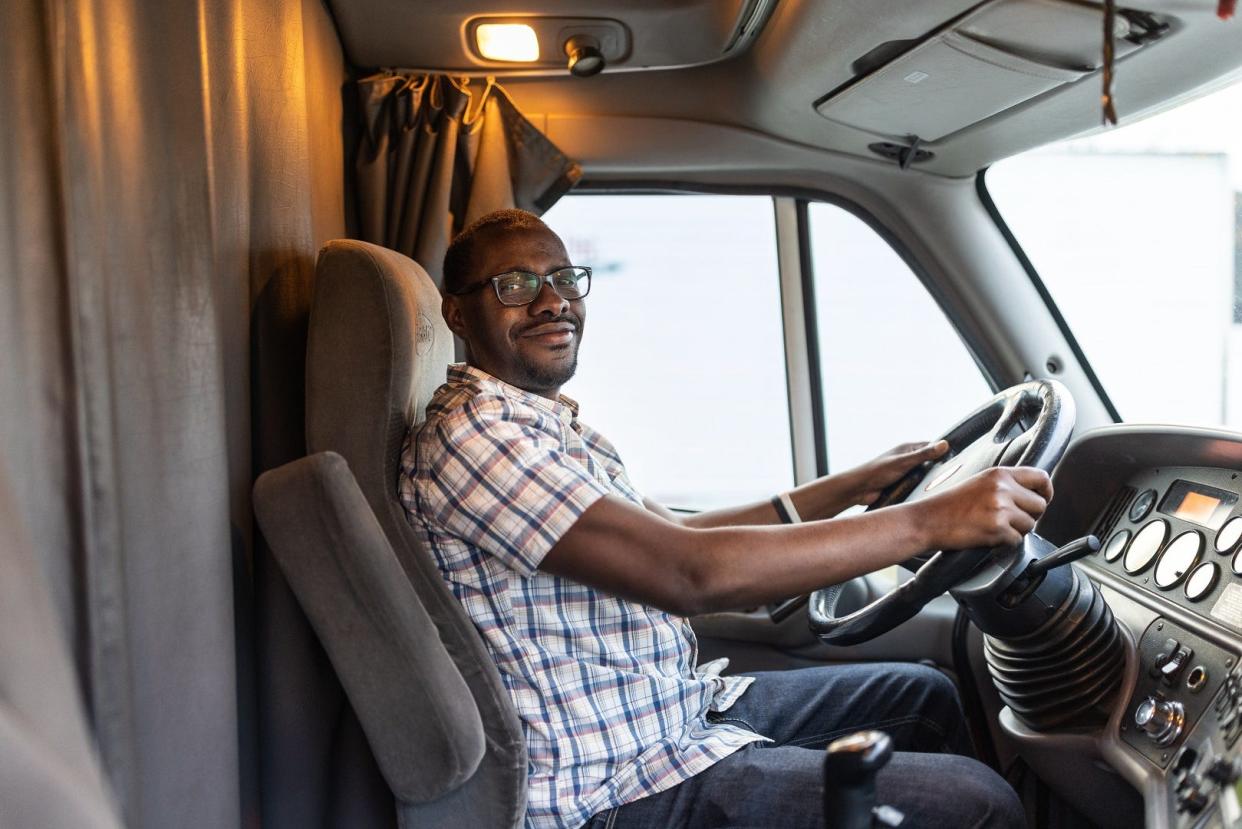 Jerry Johnson flew from Charlotte, North Carolina, to Phoenix with $39,500 cash to buy a new semitruck for his small business. Phoenix police took the money without criminal charges.