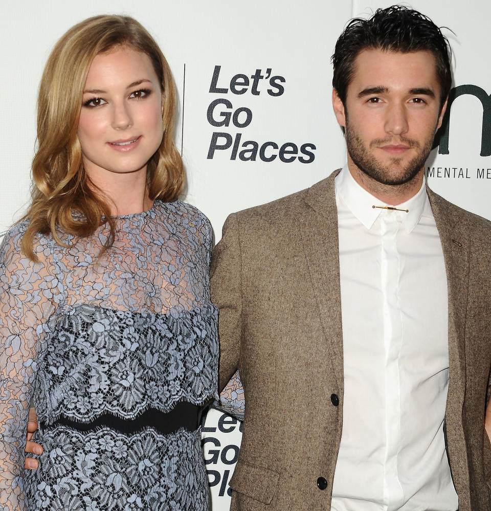 Former Revenge Costars Emily VanCamp and Josh Bowman Are Married!