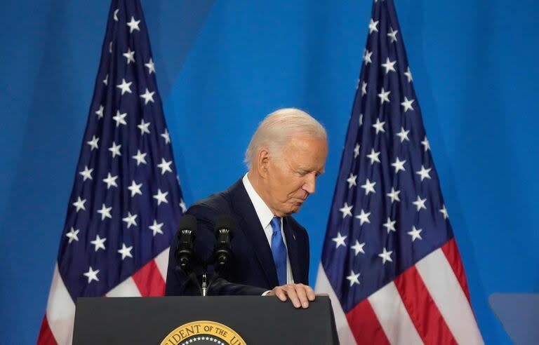 l presidente de Estados Unidos, Joe Biden, da una rueda de prensa en la Cumbre de la OTAN de 2024 el 11 de julio de 2024 en Washington, DC.