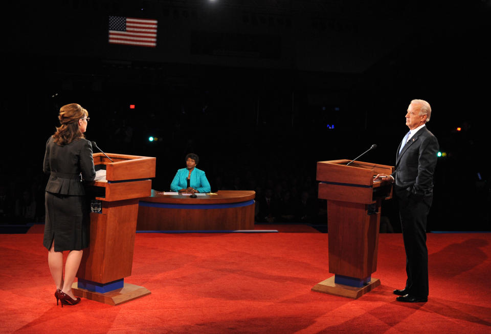 Gwen Ifill moderating the 2008 vice presidential debate with Republican candidate Sarah Palin and Democratic candidate Joe Biden.