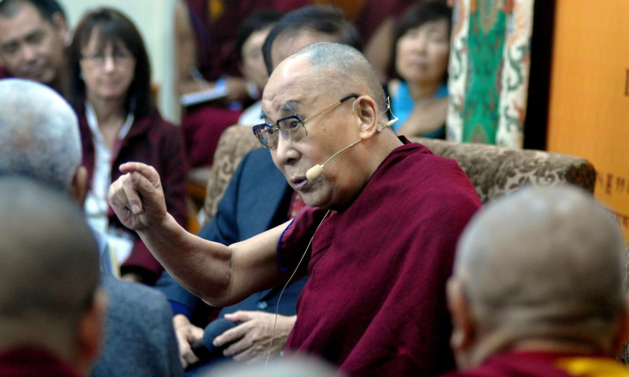 <span class="caption">The Dalai Lama speaks about quantum effects with Chinese scientists at the Main Tibetan Temple, Nov. 1, 2018, in Dharamshala, India. </span> <span class="attribution"><a class="link " href="https://www.gettyimages.com/detail/news-photo/tibetan-spiritual-leader-the-dalai-lama-delivers-his-news-photo/1056118136?adppopup=true" rel="nofollow noopener" target="_blank" data-ylk="slk:Shyam Sharma/Hindustan Times via Getty Images;elm:context_link;itc:0;sec:content-canvas">Shyam Sharma/Hindustan Times via Getty Images</a></span>