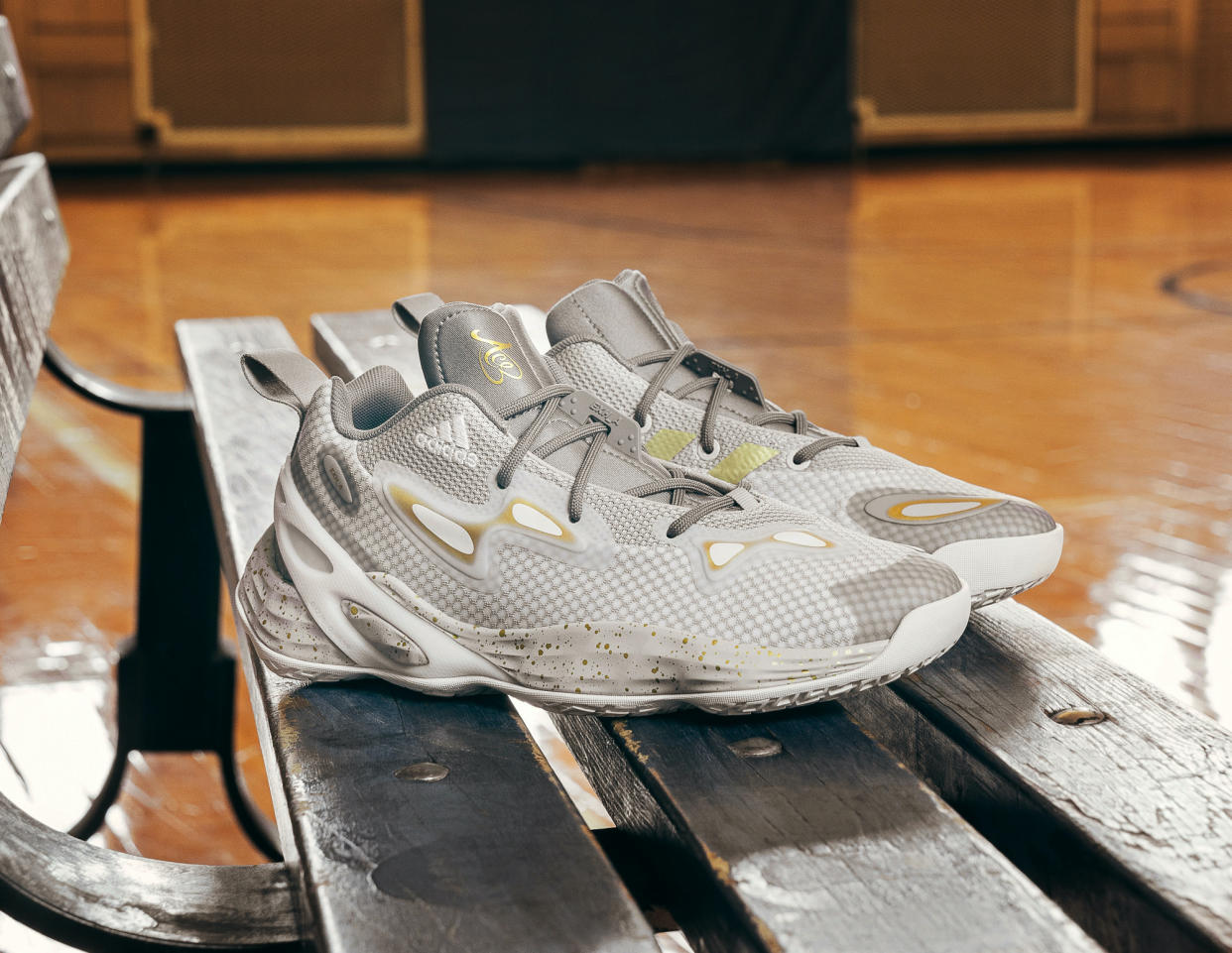 The Exhibit A(ce) pay tribute to the late Pat Summitt, Parker's coach during her college years at Tennessee. (Photo by Adidas)