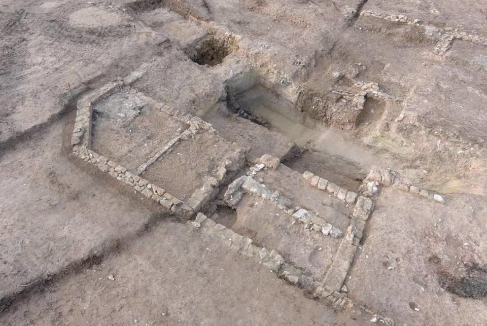 Archaeologists found evidence that the house was in use before 1820.