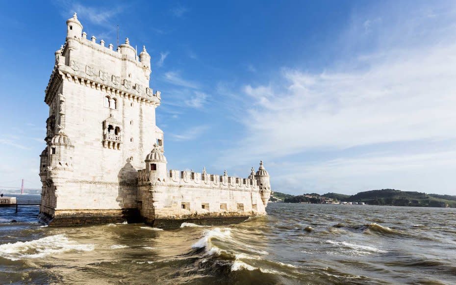 <p>This white-washed tower is located on the harbor in Lisbon, once used as a fortress guarding the entrance to Portugals capital city. The interior and exterior of the tower featuring stonework motifs that were commonly seen in other castles built in the Manueline style.</p>