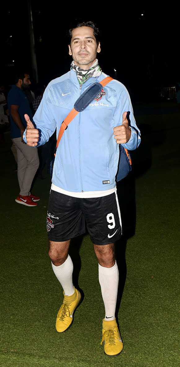 Team player Dino Morea was also at the match.