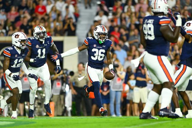 Auburn vs. LSU football video highlights, live updates, final score