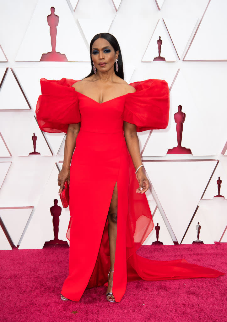 Angela Bassett in Alberta Ferretti