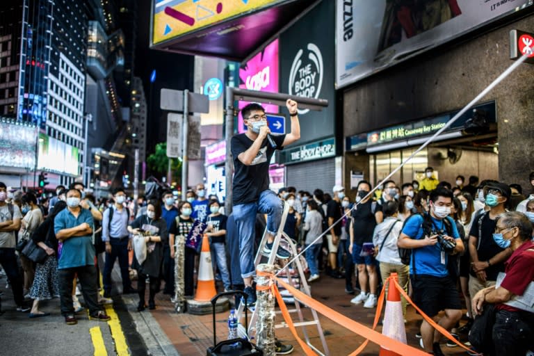 In Hongkongs bislang größtem Prozess gegen Aktivisten der Demokratiebewegung muss am Freitag der ehemalige Studentenführer Joshua Wong vor Gericht erscheinen (04.00 Uhr MESZ). (Anthony WALLACE)