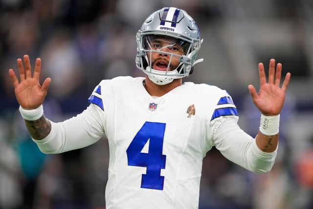 Dak Prescott calls for 'uncomfortable conversations' with leaders