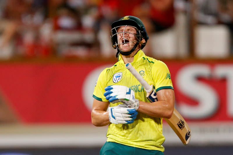 South Africa v England - Second T20