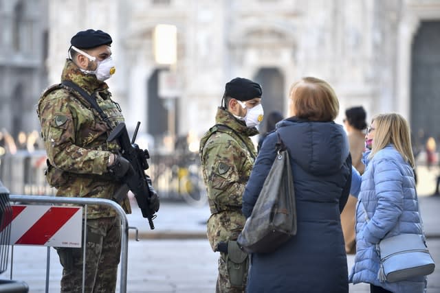 Italian soldiers