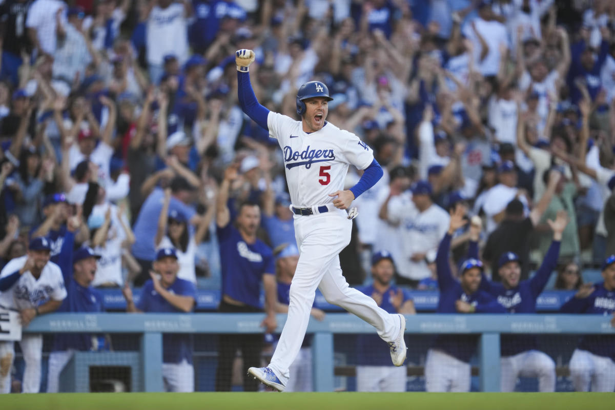 Kiké Hernández gets a fresh start (and two hits) in his Dodgers