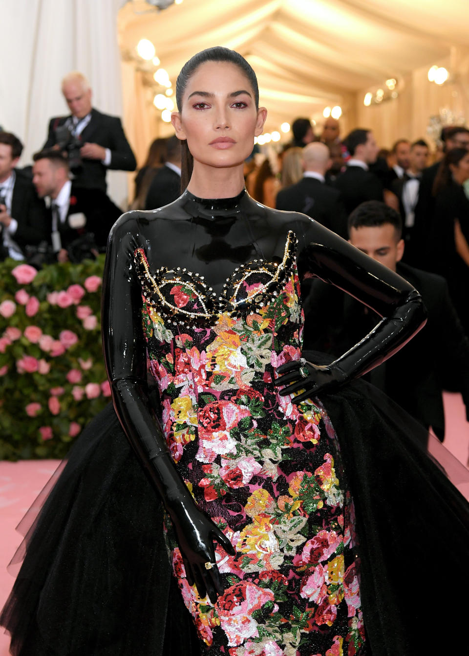 BVLGARI ambassador, Lily Aldridge wore high jewelry rings for her return to the red carpet post-baby. The model chose over 27 carats of emeralds and diamonds. (Photo by Neilson Barnard/Getty Images)