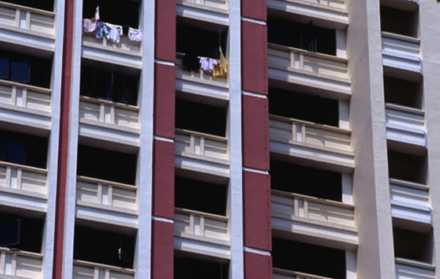 The median cash-over-valuation (COV) for HDB flats has dropped yet again to $3,000 in the month of January. (Getty Images)